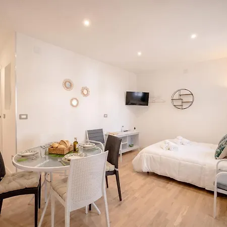 Apartament Ravanas Modern