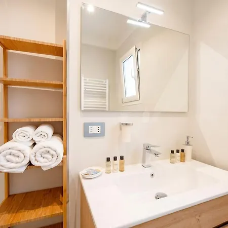 Ravanas Modern Apartament Bari