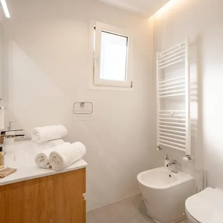 Ravanas Modern * Bari
